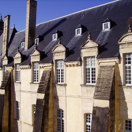 Abbaye Royale 호텔 Saint-Jean-dʼAngély 외부 사진